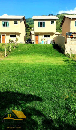 Imagem Casa com 2 Quartos à Venda, 86 m² em Amparo - Nova Friburgo