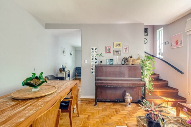 Imagem Casa com 4 Quartos à Venda, 250 m² em Vila Mariana - São Paulo Imagem Casa com 4 Quartos à Venda, 250 m² em Vila Mariana - São Paulo