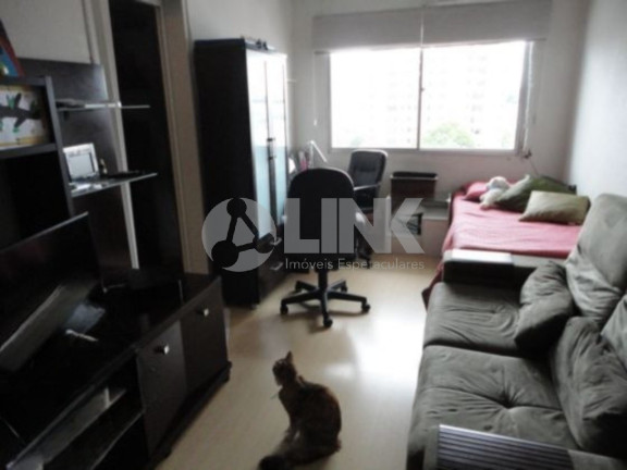 Apartamento com 2 Quartos à Venda, 42 m² em Santana - Porto Alegre