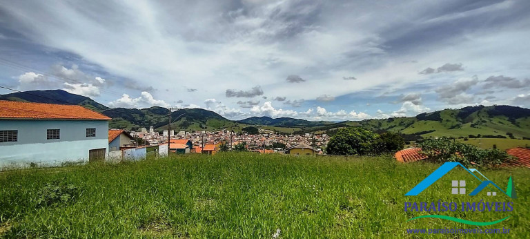 Imagem Terreno à Venda, 409 m² em Centro - Paraisópolis Imagem Terreno à Venda, 409 m² em Centro - Paraisópolis