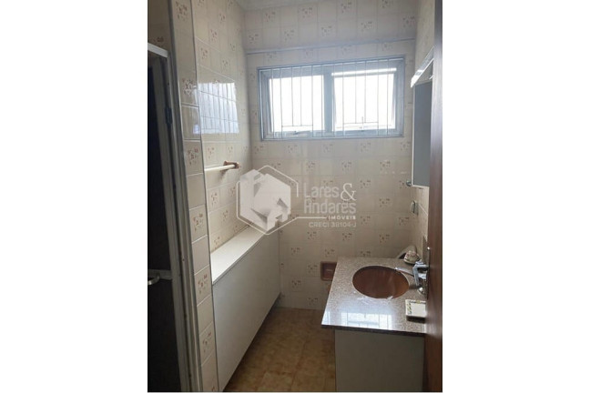 Imagem Casa com 3 Quartos à Venda, 175 m² em Jardim Aeroporto - São Paulo Imagem Casa com 3 Quartos à Venda, 175 m² em Jardim Aeroporto - São Paulo