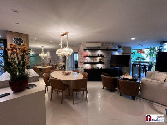 Imagem Apartamento com 3 Quartos à Venda, 124 m² em Centro - Florianópolis Imagem Apartamento com 3 Quartos à Venda, 124 m² em Centro - Florianópolis