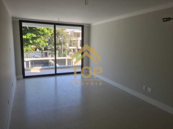 Imagem Casa de Condomínio com 4 Quartos à Venda, 380 m² em Barra Da Tijuca - Rio De Janeiro Imagem Casa de Condomínio com 4 Quartos à Venda, 380 m² em Barra Da Tijuca - Rio De Janeiro