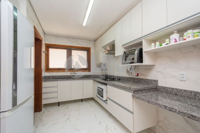 Imagem Apartamento com 3 Quartos à Venda, 136 m² em Petrópolis - Porto Alegre