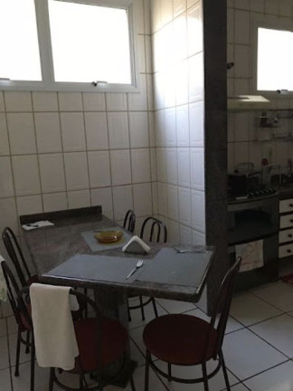 Imagem Casa com 4 Quartos à Venda, 480 m² em Condomínio Flamboyant - Atibaia Imagem Casa com 4 Quartos à Venda, 480 m² em Condomínio Flamboyant - Atibaia