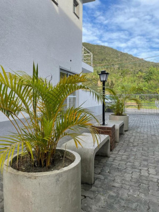 Imagem Sobrado com 3 Quartos à Venda, 304 m² em Tabatinga - Caraguatatuba