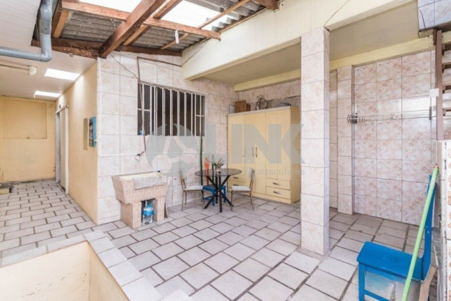 Imagem Casa com 2 Quartos à Venda, 120 m² em Jardim Carvalho - Porto Alegre
