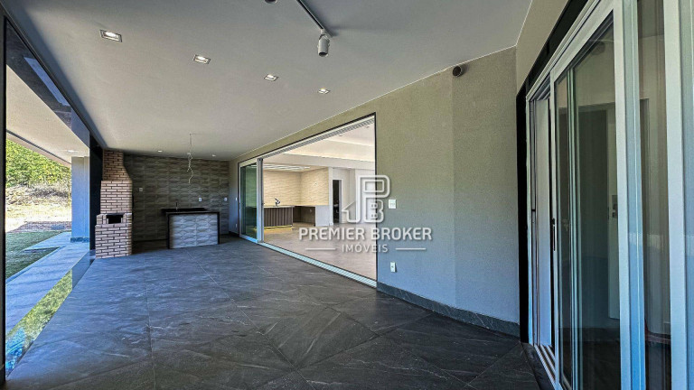 Imagem Casa com 4 Quartos à Venda, 400 m² em Quebra Frascos - Teresópolis
