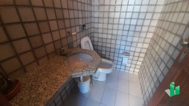 Imagem Casa com 5 Quartos à Venda, 320 m² em Ibituruna - Montes Claros Imagem Casa com 5 Quartos à Venda, 320 m² em Ibituruna - Montes Claros