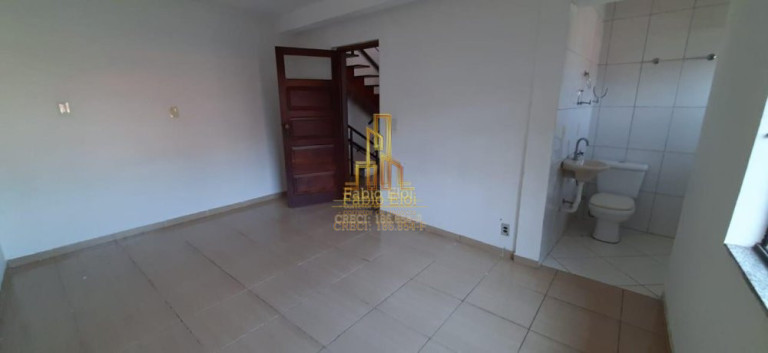 Imagem Sobrado com 3 Quartos à Venda, 272 m² em Vila Bocaina - Mauá Imagem Sobrado com 3 Quartos à Venda, 272 m² em Vila Bocaina - Mauá