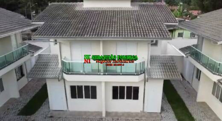 Foto do imóvel Casa com 2 Quartos à Venda, 68 m² em Centro - Caraguatatuba