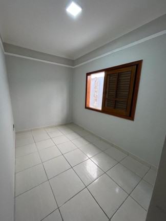 Imagem Casa com 3 Quartos à Venda, 123 m² em Maracanã - Praia Grande Imagem Casa com 3 Quartos à Venda, 123 m² em Maracanã - Praia Grande