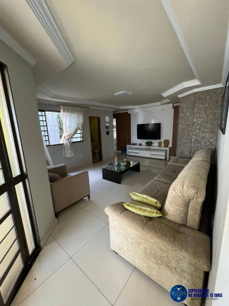 Imagem Casa com 3 Quartos à Venda, 360 m² em Vila Rezende - Goiânia Imagem Casa com 3 Quartos à Venda, 360 m² em Vila Rezende - Goiânia