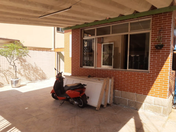 Imagem Casa com 3 Quartos à Venda, 350 m² em Campo Grande - Santos