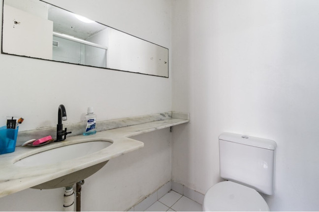 Imagem Apartamento com 3 Quartos à Venda, 66 m² em Vila Ipiranga - Porto Alegre