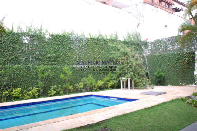 Casa com 4 Quartos para Alugar, 360 m² em Alphaville - Santana De Parnaíba
