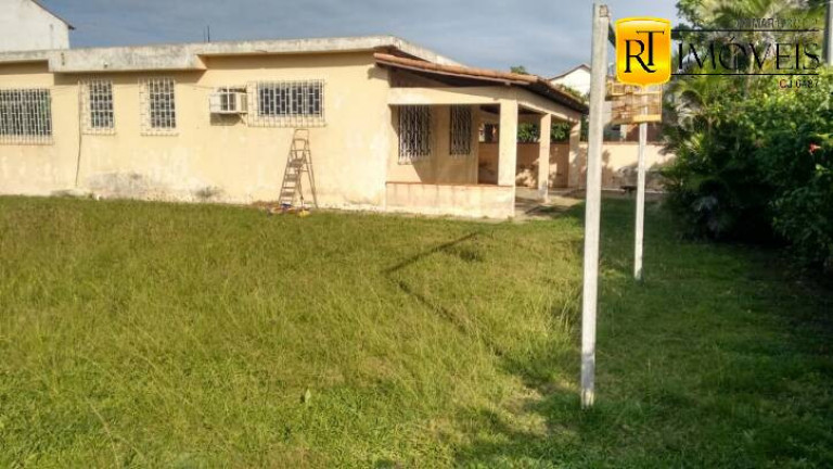 Imagem Casa com 3 Quartos à Venda, 858 m² em Vinhateiro - São Pedro Da Aldeia Imagem Casa com 3 Quartos à Venda, 858 m² em Vinhateiro - São Pedro Da Aldeia