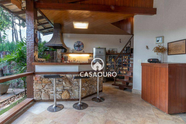 Imagem Casa com 5 Quartos à Venda, 750 m² em São Bento - Belo Horizonte Imagem Casa com 5 Quartos à Venda, 750 m² em São Bento - Belo Horizonte