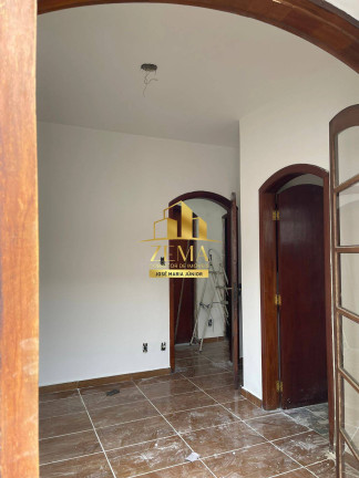 Imagem Casa com 3 Quartos à Venda, 363 m² em Jardim Armênia - Mogi Das Cruzes Imagem Casa com 3 Quartos à Venda, 363 m² em Jardim Armênia - Mogi Das Cruzes