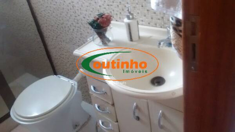 Imagem Apartamento com 2 Quartos à Venda, 64 m² em Maracanã - Rio De Janeiro
