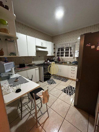 Imagem Casa com 3 Quartos à Venda, 173 m² em Sumarezinho - Ribeirão Preto Imagem Casa com 3 Quartos à Venda, 173 m² em Sumarezinho - Ribeirão Preto