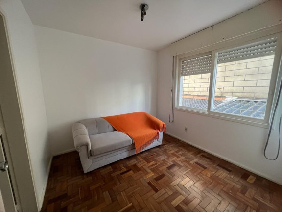 Imagem Imóvel com 1 Quarto à Venda, em Independência - Porto Alegre Imagem Imóvel com 1 Quarto à Venda, em Independência - Porto Alegre