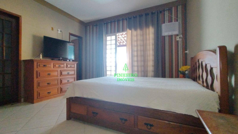 Imagem Casa com 3 Quartos à Venda, 339 m² em Sete Pontes - São Gonçalo
