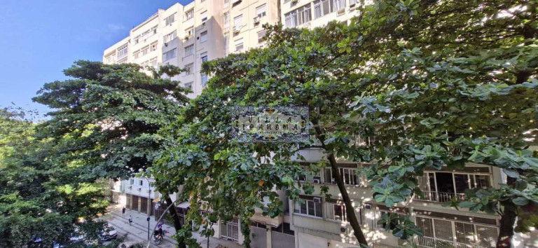 Imagem Apartamento com 3 Quartos à Venda, 160 m² em Copacabana - Rio De Janeiro Imagem Apartamento com 3 Quartos à Venda, 160 m² em Copacabana - Rio De Janeiro
