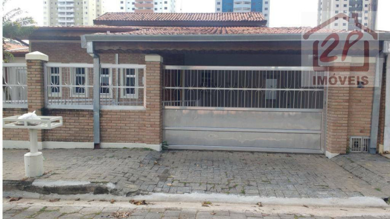 Imagem Casa com 4 Quartos à Venda, 272 m² em Bosque Dos Eucaliptos - São José Dos Campos