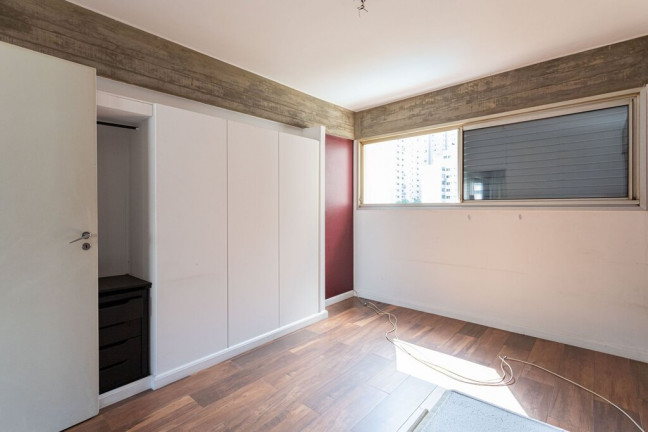 Imagem Apartamento com 3 Quartos à Venda, 121 m² em Itaim Bibi - São Paulo