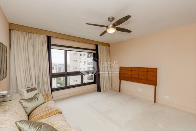 Imagem Apartamento com 4 Quartos à Venda, 247 m² em Vila Suzana - São Paulo