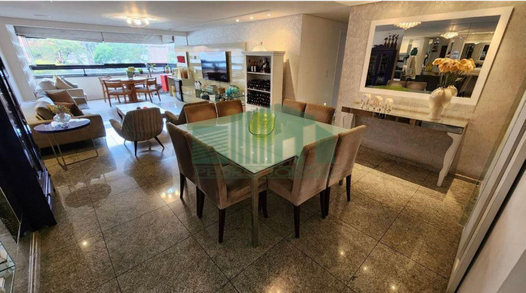 Apartamento com 3 Quartos à Venda, 153 m² em Graças - Recife