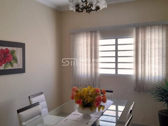 Imagem Sobrado com 4 Quartos à Venda, 267 m² em Vila Geny - Lorena