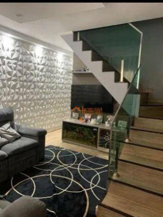 Imagem Sobrado com 3 Quartos à Venda, 352 m² em Jardim Presidente Dutra - Guarulhos Imagem Sobrado com 3 Quartos à Venda, 352 m² em Jardim Presidente Dutra - Guarulhos