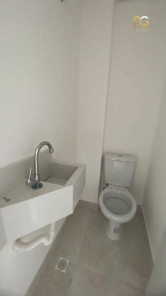 Imagem Sobrado com 2 Quartos à Venda, 85 m² em Vila Guilhermina - Praia Grande Imagem Sobrado com 2 Quartos à Venda, 85 m² em Vila Guilhermina - Praia Grande