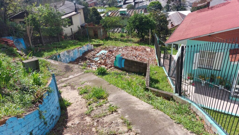 Terreno à Venda, 357 m² em Licorsul - Bento Gonçalves