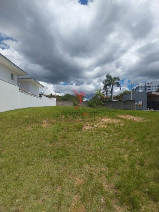 Imagem Terreno à Venda, em Vila Paraíba - Guaratinguetá Imagem Terreno à Venda, em Vila Paraíba - Guaratinguetá