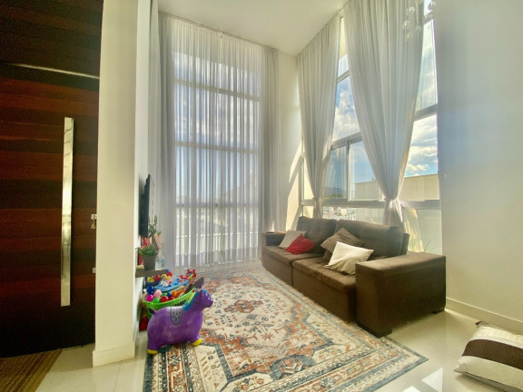 Imagem Casa com 3 Quartos à Venda, 341 m² em Pedra Branca - Palhoça Imagem Casa com 3 Quartos à Venda, 341 m² em Pedra Branca - Palhoça