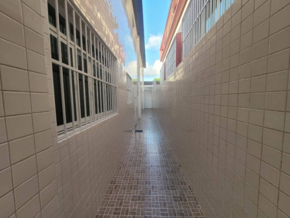 Imagem Casa com 2 Quartos à Venda, 70 m² em Embaré - Santos
