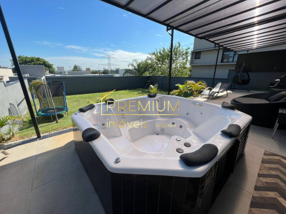 Imagem Casa com 3 Quartos à Venda, 229 m² em Medeiros - Jundiaí Imagem Casa com 3 Quartos à Venda, 229 m² em Medeiros - Jundiaí