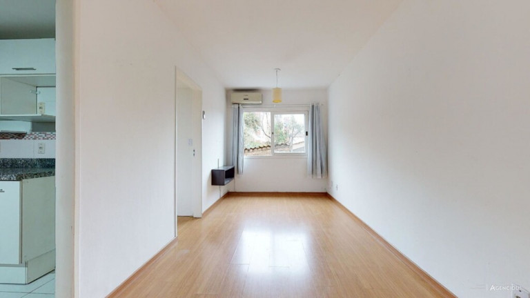 Imagem Imóvel com 1 Quarto à Venda, 36 m² em Cristal - Porto Alegre