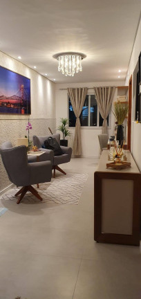 Imagem Casa com 2 Quartos à Venda,  em Madri - Palhoça