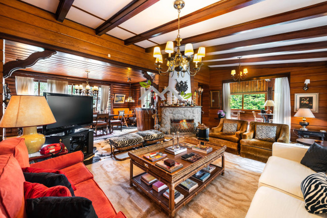 Imagem Casa com 4 Quartos à Venda, 720 m² em Jardim Embaixador - Campos Do Jordão Imagem Casa com 4 Quartos à Venda, 720 m² em Jardim Embaixador - Campos Do Jordão
