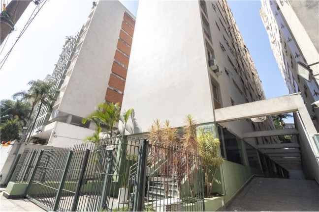 Imagem Apartamento com 2 Quartos à Venda, 80 m² em Pinheiros - São Paulo Imagem Apartamento com 2 Quartos à Venda, 80 m² em Pinheiros - São Paulo