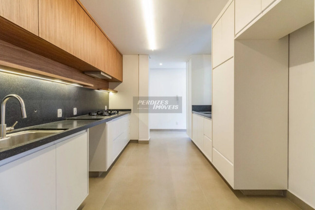 Imagem Apartamento com 3 Quartos à Venda, 143 m² em Higienópolis - São Paulo Imagem Apartamento com 3 Quartos à Venda, 143 m² em Higienópolis - São Paulo
