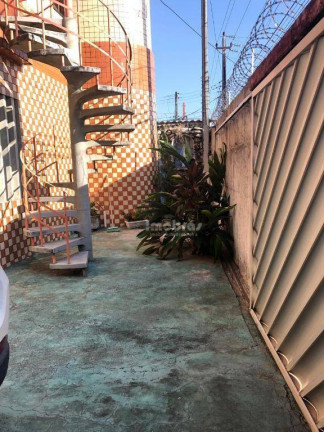 Imagem Casa com 6 Quartos à Venda, 348 m² em Fátima - Fortaleza Imagem Casa com 6 Quartos à Venda, 348 m² em Fátima - Fortaleza