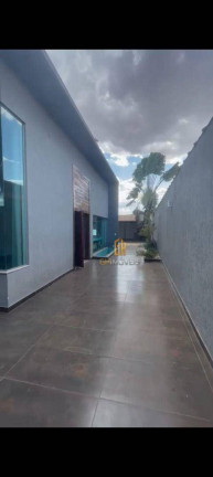 Imagem Casa com 2 Quartos à Venda, 390 m² em Parque Floresta - Aparecida De Goiânia