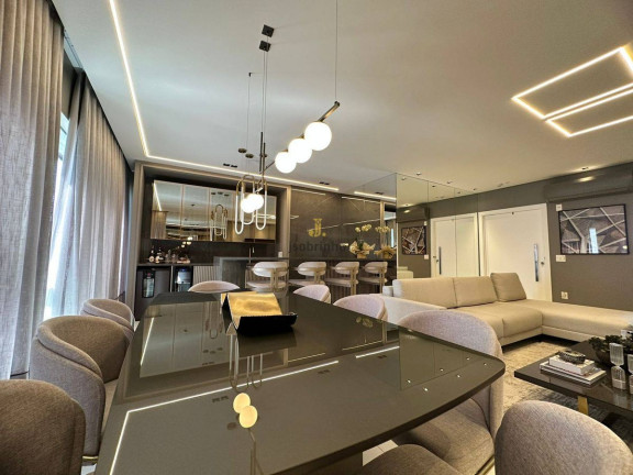 Apartamento com 4 Quartos à Venda, 165 m² em Centro - Balneário Camboriú