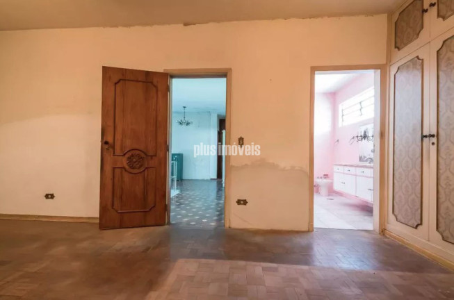 Imagem Casa com 3 Quartos à Venda, 330 m² em Granja Julieta - São Paulo Imagem Casa com 3 Quartos à Venda, 330 m² em Granja Julieta - São Paulo