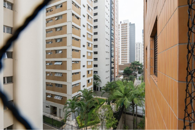 Imagem Imóvel com 4 Quartos à Venda, 141 m² em Moema - São Paulo